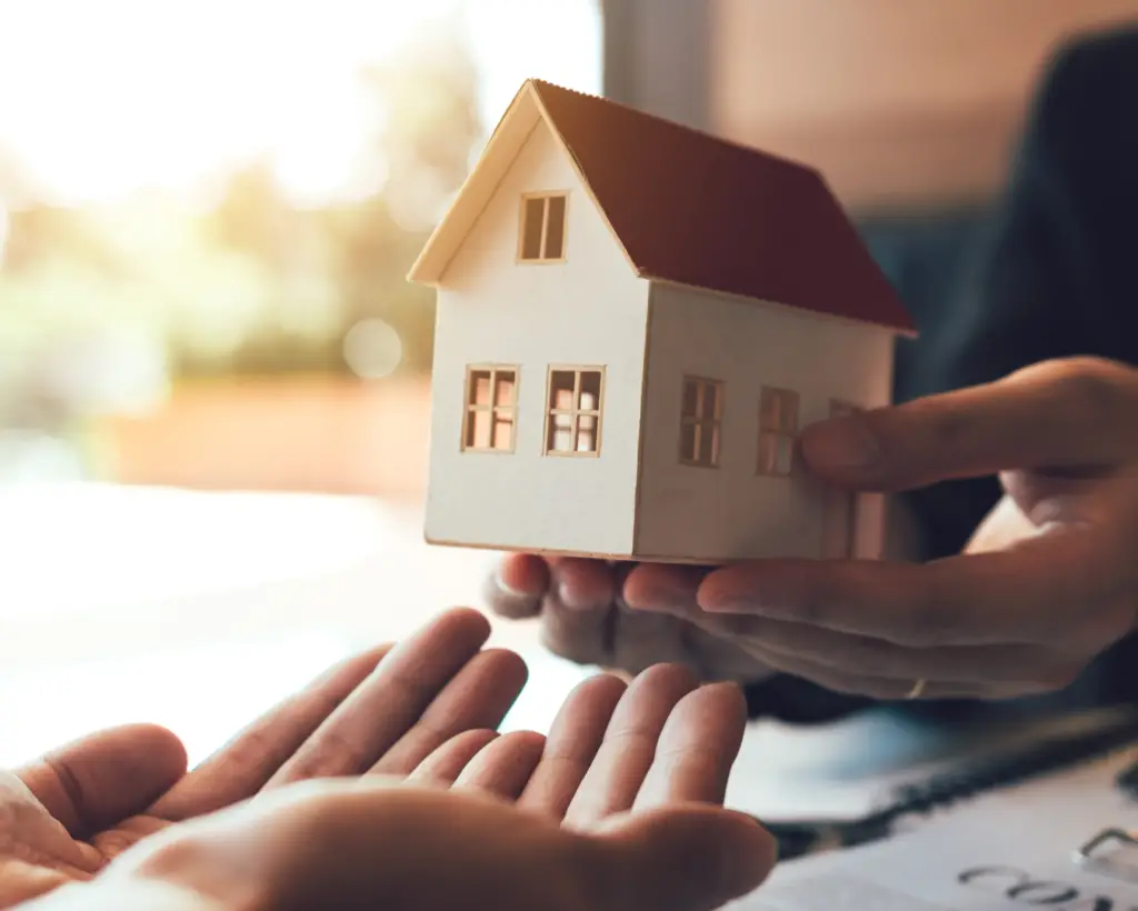 estate agent