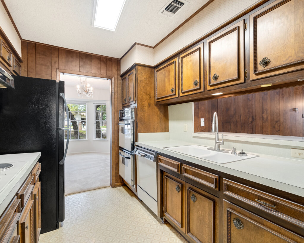 Common Signs That Your Kitchen Is Outdated