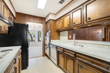 Common Signs That Your Kitchen Is Outdated